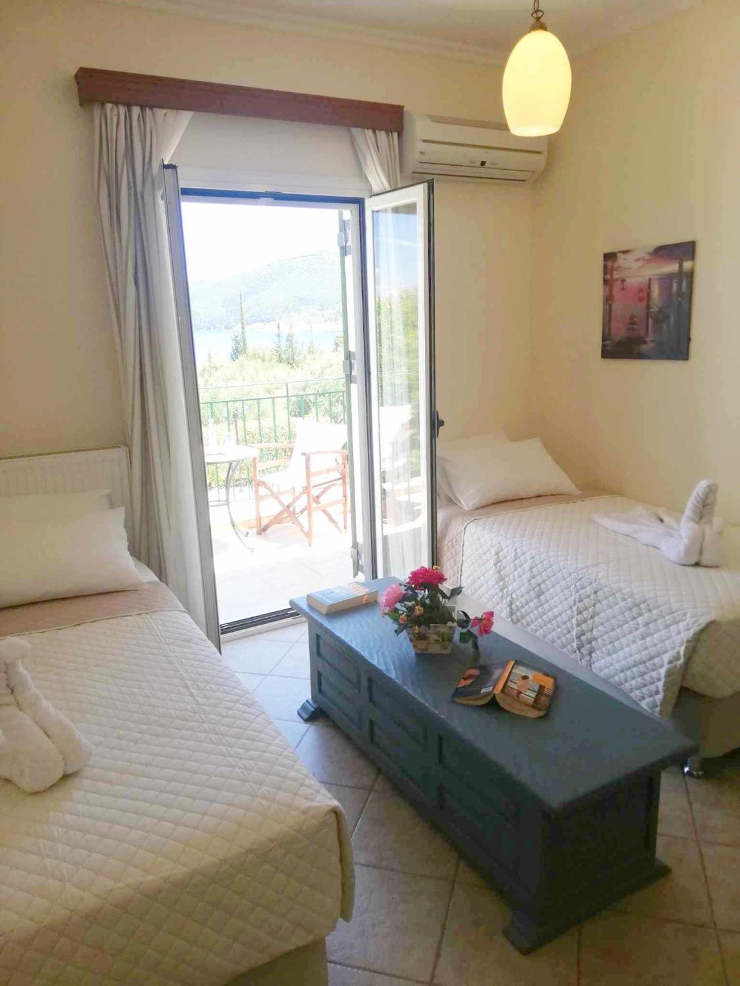 Iliachtides Villas كارافوميلوس المظهر الخارجي الصورة